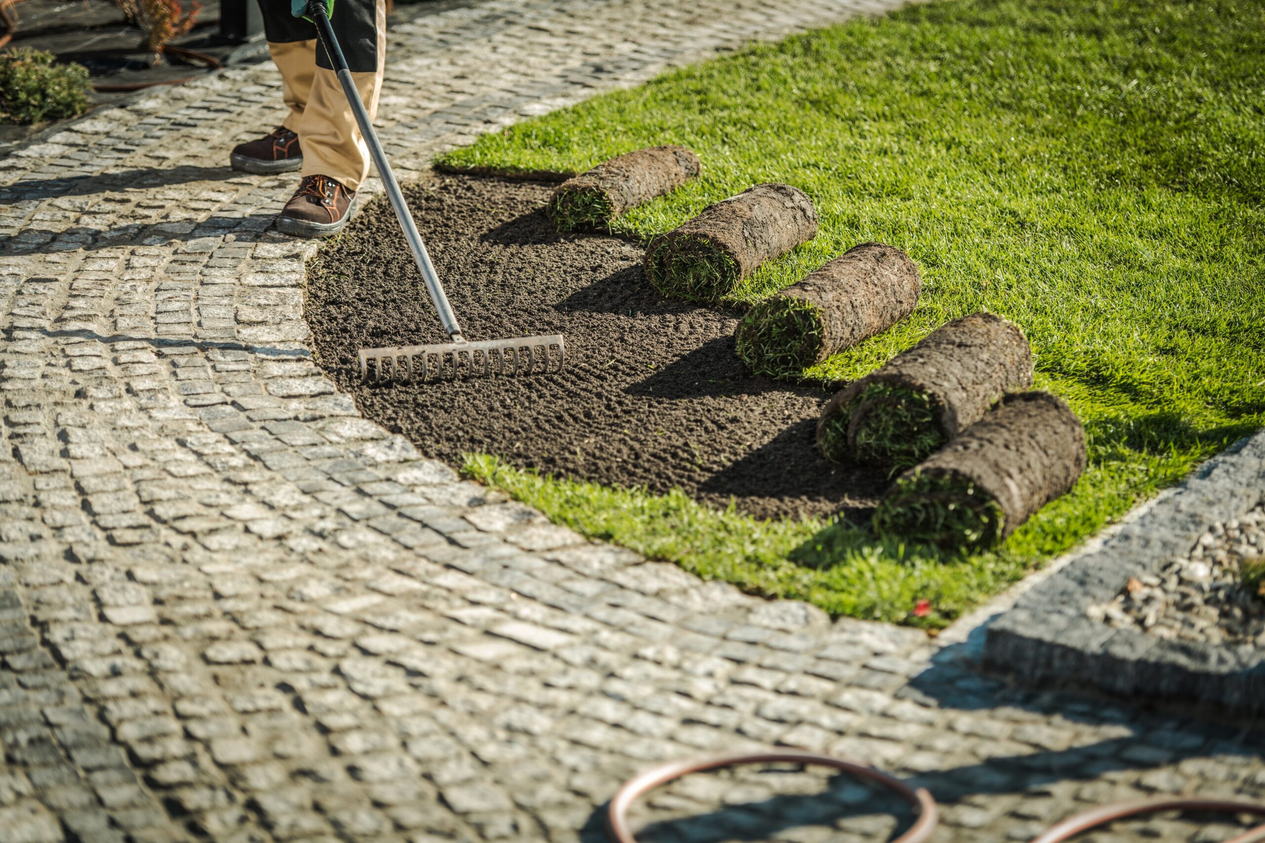 Granstone landscaping. Garden Grass Turfs